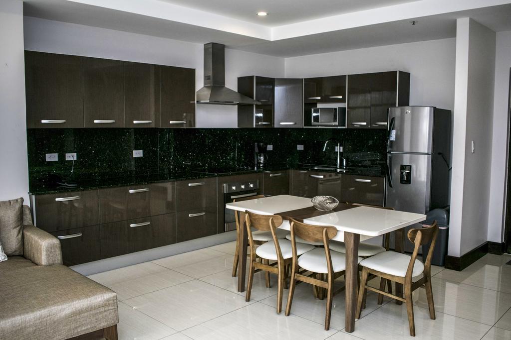 Torres Del Lago Suites And Apartments سان هوزيه المظهر الخارجي الصورة